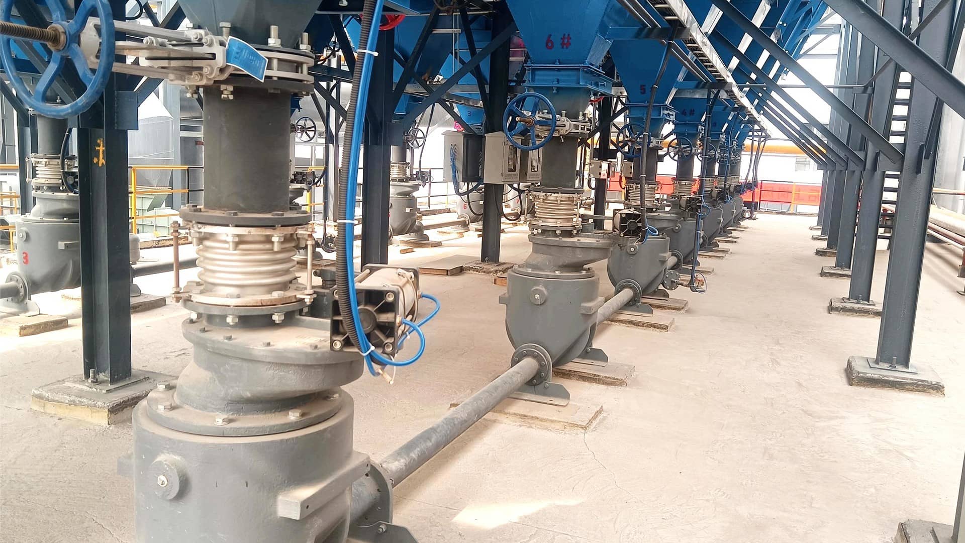 粉體輸送系統(tǒng)工藝在玻璃廠煤粉輸送中的應(yīng)用 粉體輸送系統(tǒng)工藝在玻璃廠煤粉輸送中的應(yīng)用